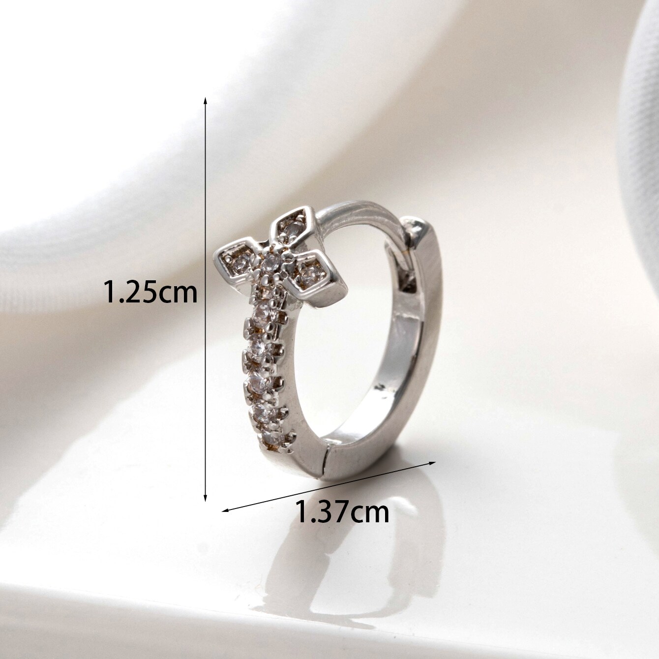 1 Piece Simple Series Copper 18K Gold Plated Material Zircon Women's Hoop Earrings h5 